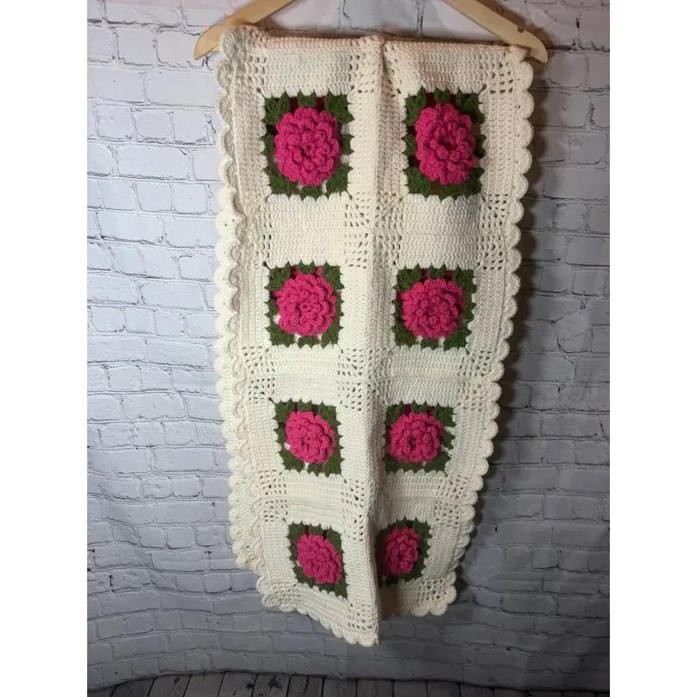 Vintage Handmade‎ Crocheted Rose Sofa Runner Afghan Cream King Bed Boho Decor 3D